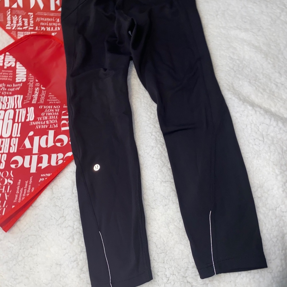 Lululemon Fast as Fleece Leggings Black. Sz 8 - Picture 4 of 14